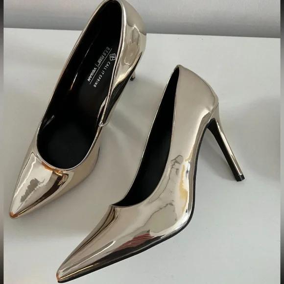 Call it Spring Heels - Picture 2 of 2